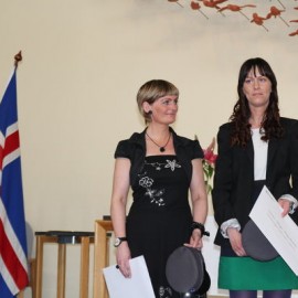 Guðrún Sæbjörg Sigþórsdóttir og Kristín Harpa Hermannsdóttir útskrifaðir nemendur frá VA.